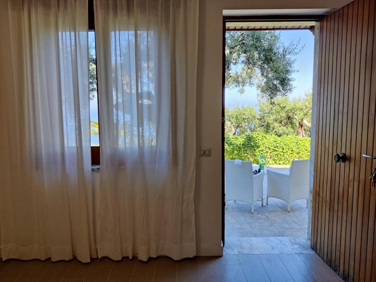 Appartement Il Nido Del Gabbiano à Massa Lubrense Extérieur photo