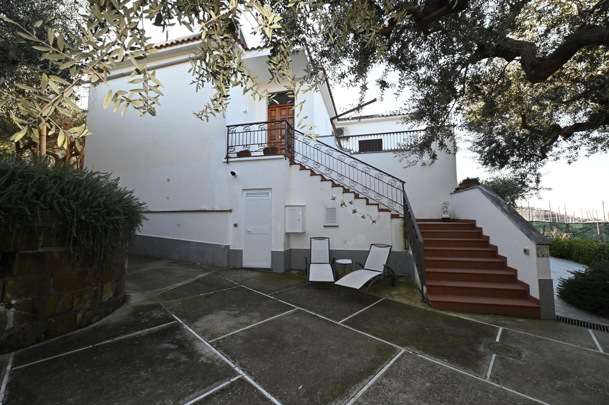 Appartement Il Nido Del Gabbiano à Massa Lubrense Extérieur photo