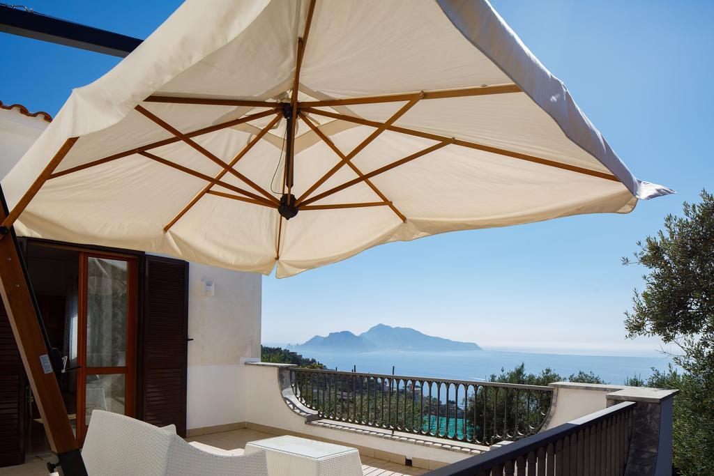 Appartement Il Nido Del Gabbiano à Massa Lubrense Extérieur photo